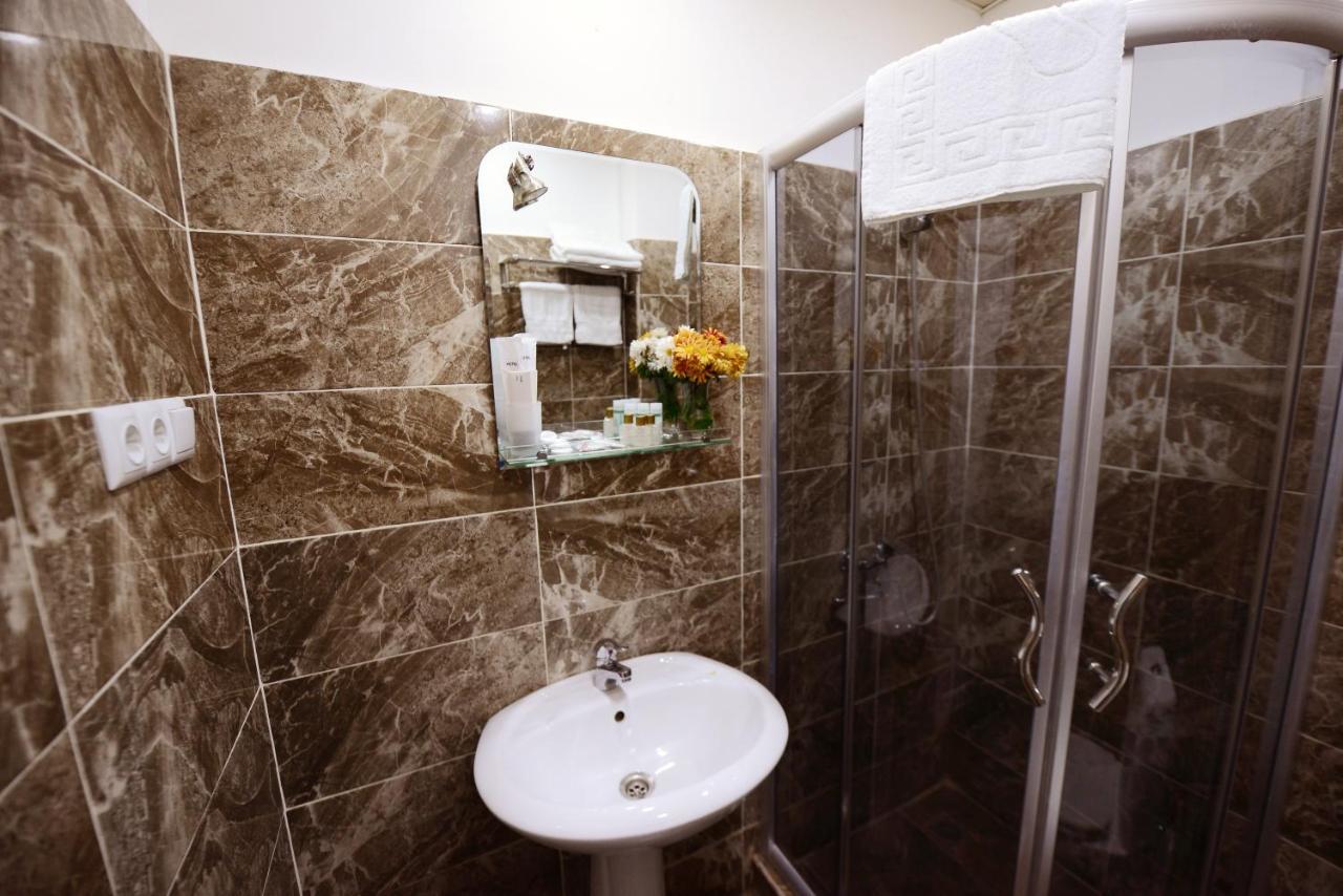 Accent Hotel Tiflis Dış mekan fotoğraf
