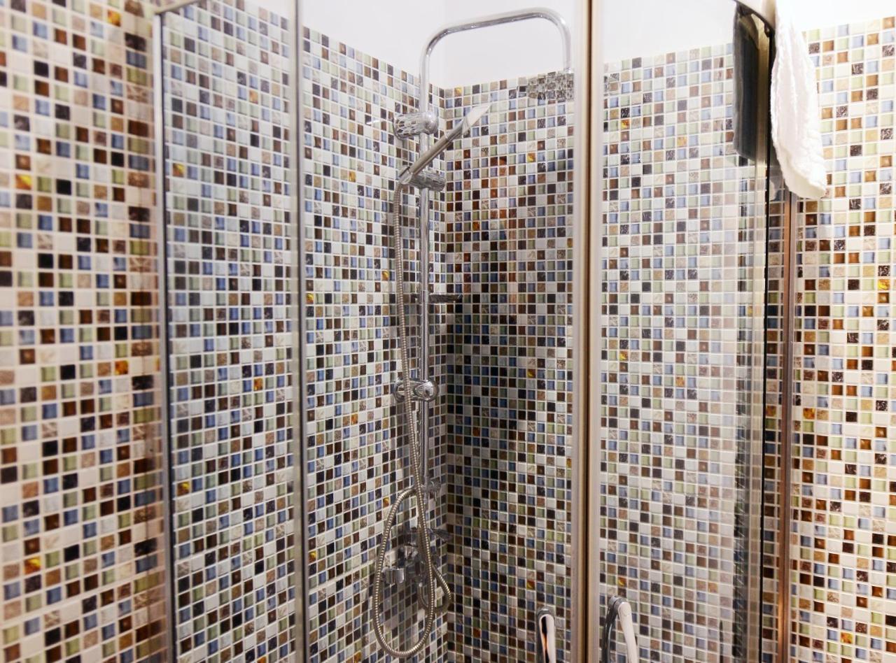 Accent Hotel Tiflis Dış mekan fotoğraf