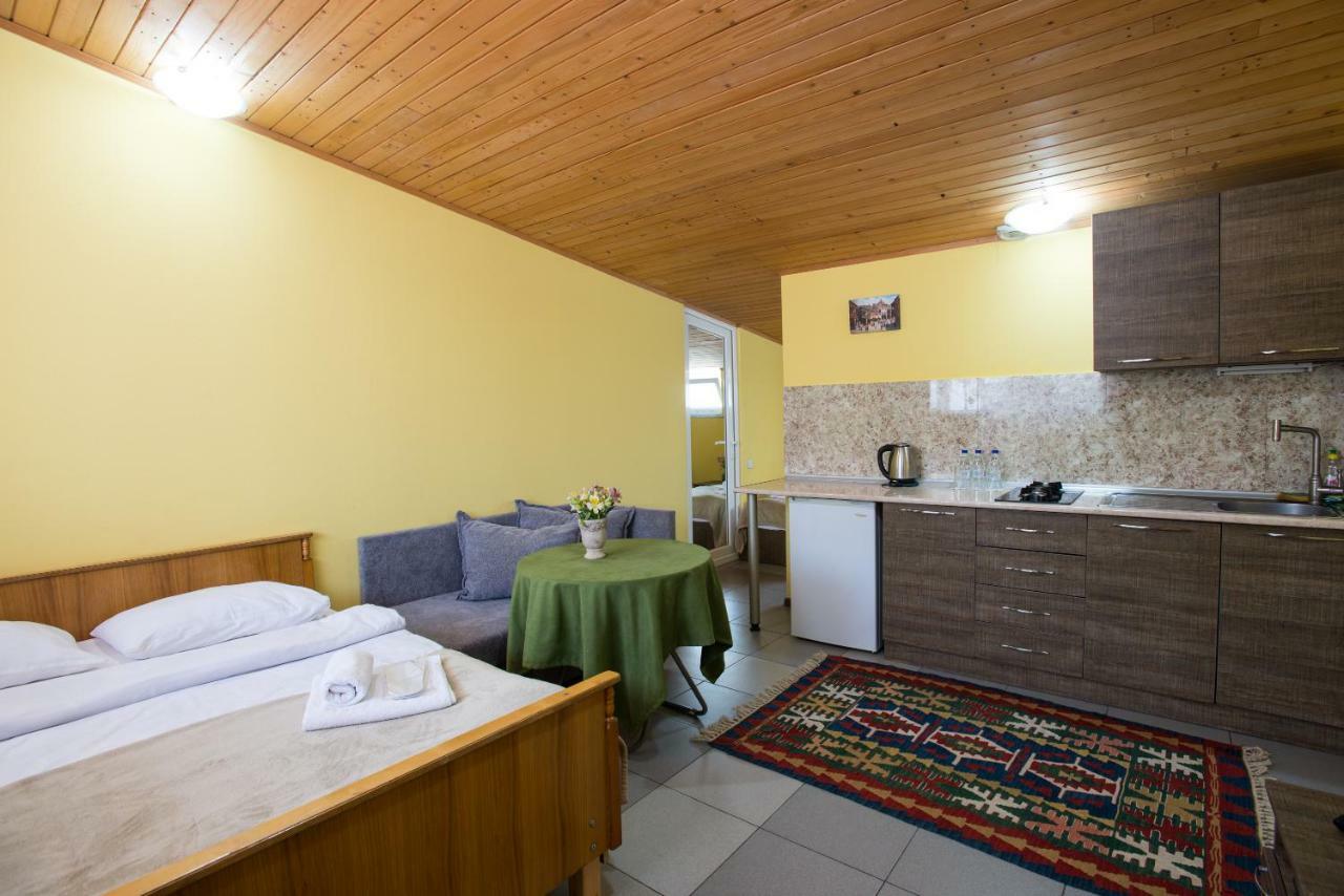 Accent Hotel Tiflis Dış mekan fotoğraf