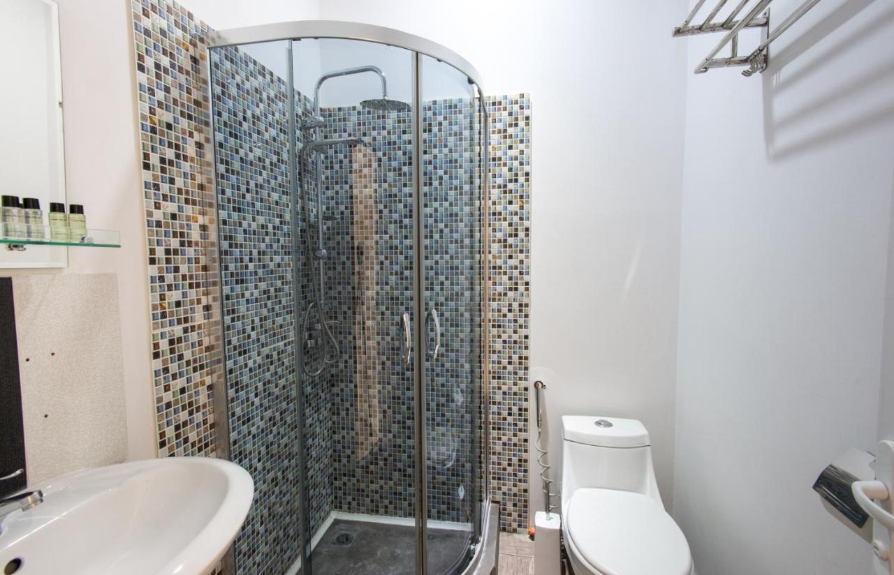 Accent Hotel Tiflis Dış mekan fotoğraf